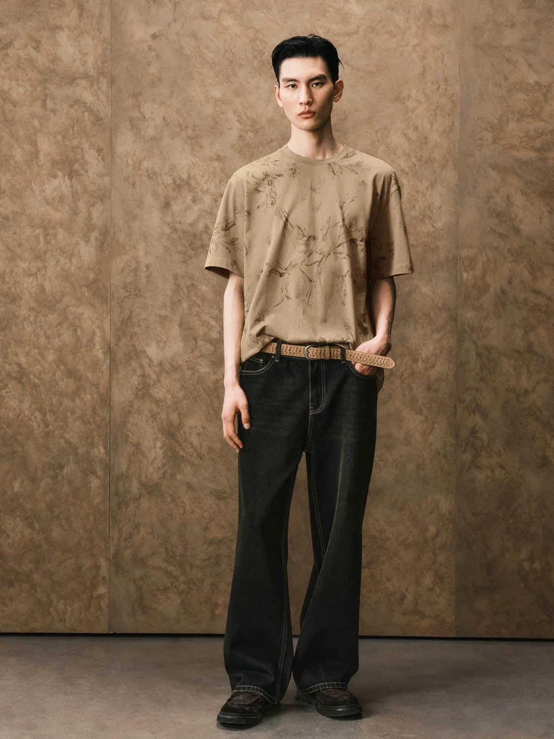 Printed Short Sleeve Shirts sold by Urban Revivo product image thumbnail 4