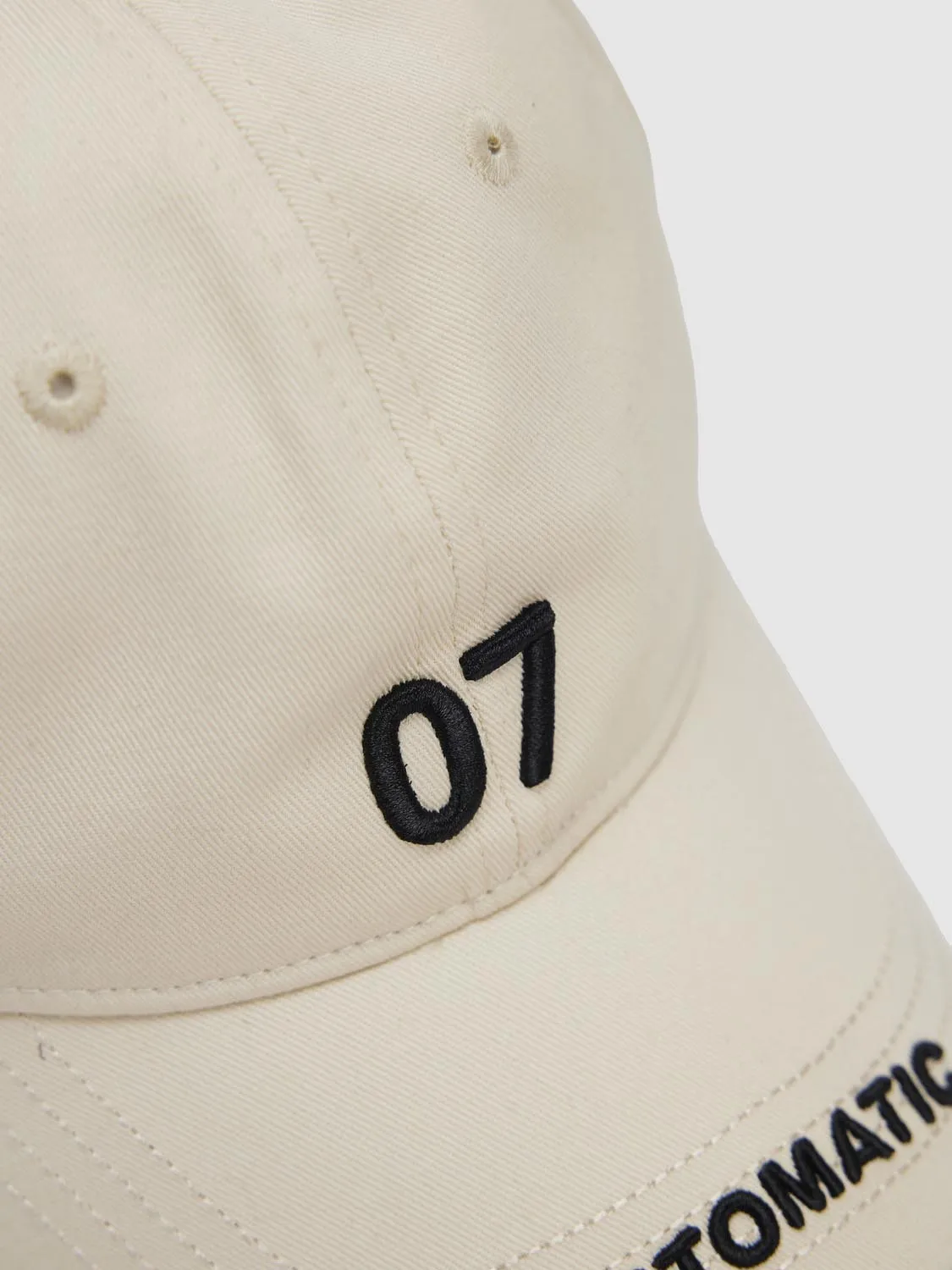 Baseball Caps sold by Urban Revivo product image thumbnail 5