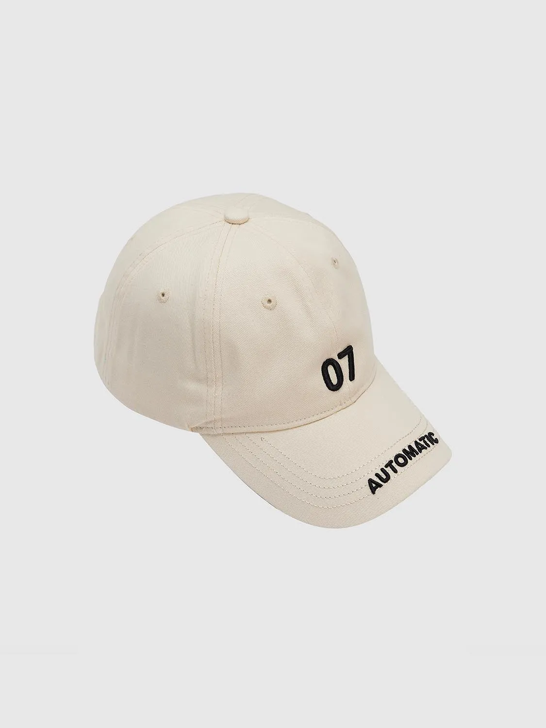 Baseball Caps sold by Urban Revivo