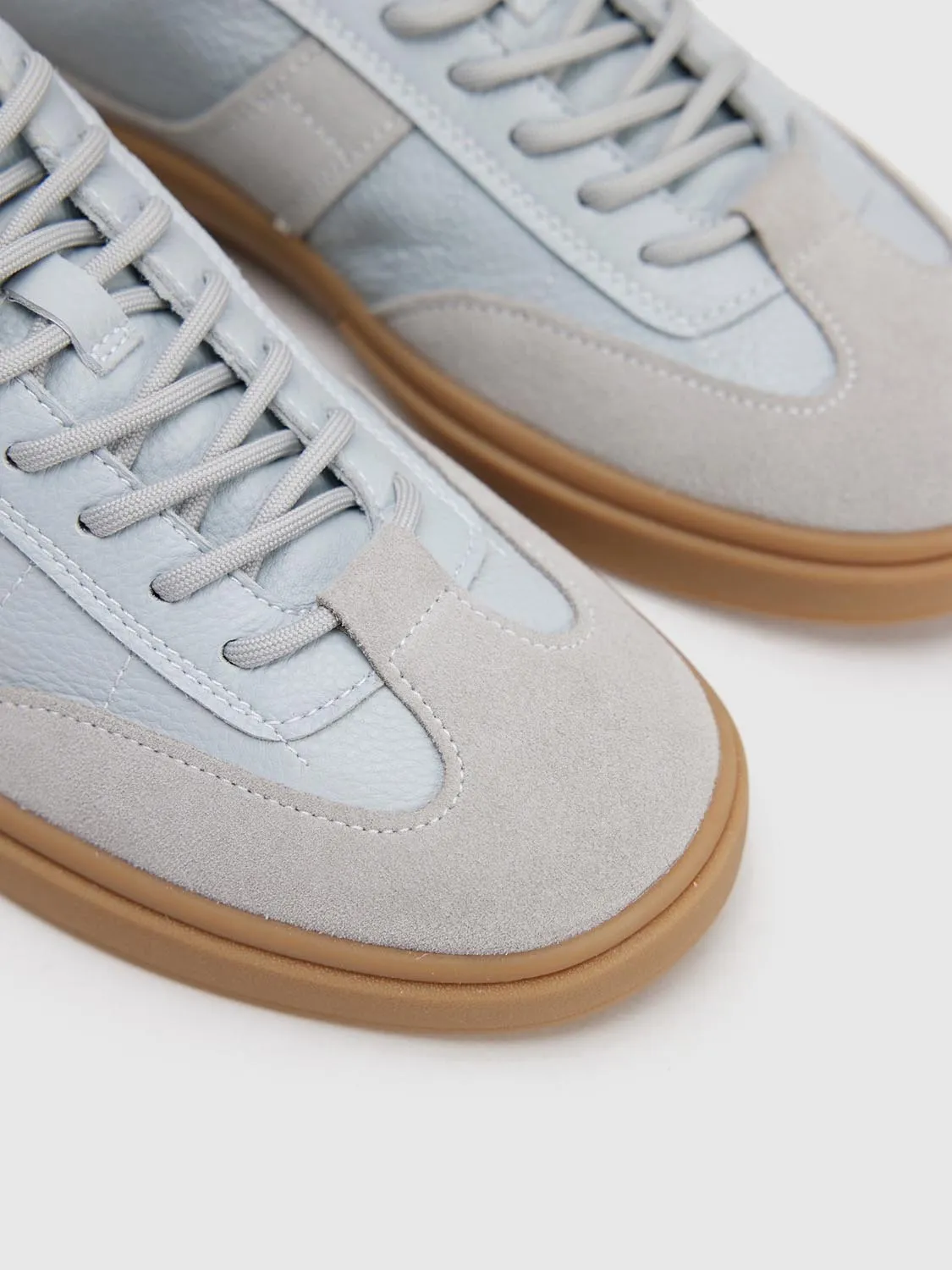 Sneakers sold by Urban Revivo product image thumbnail 5