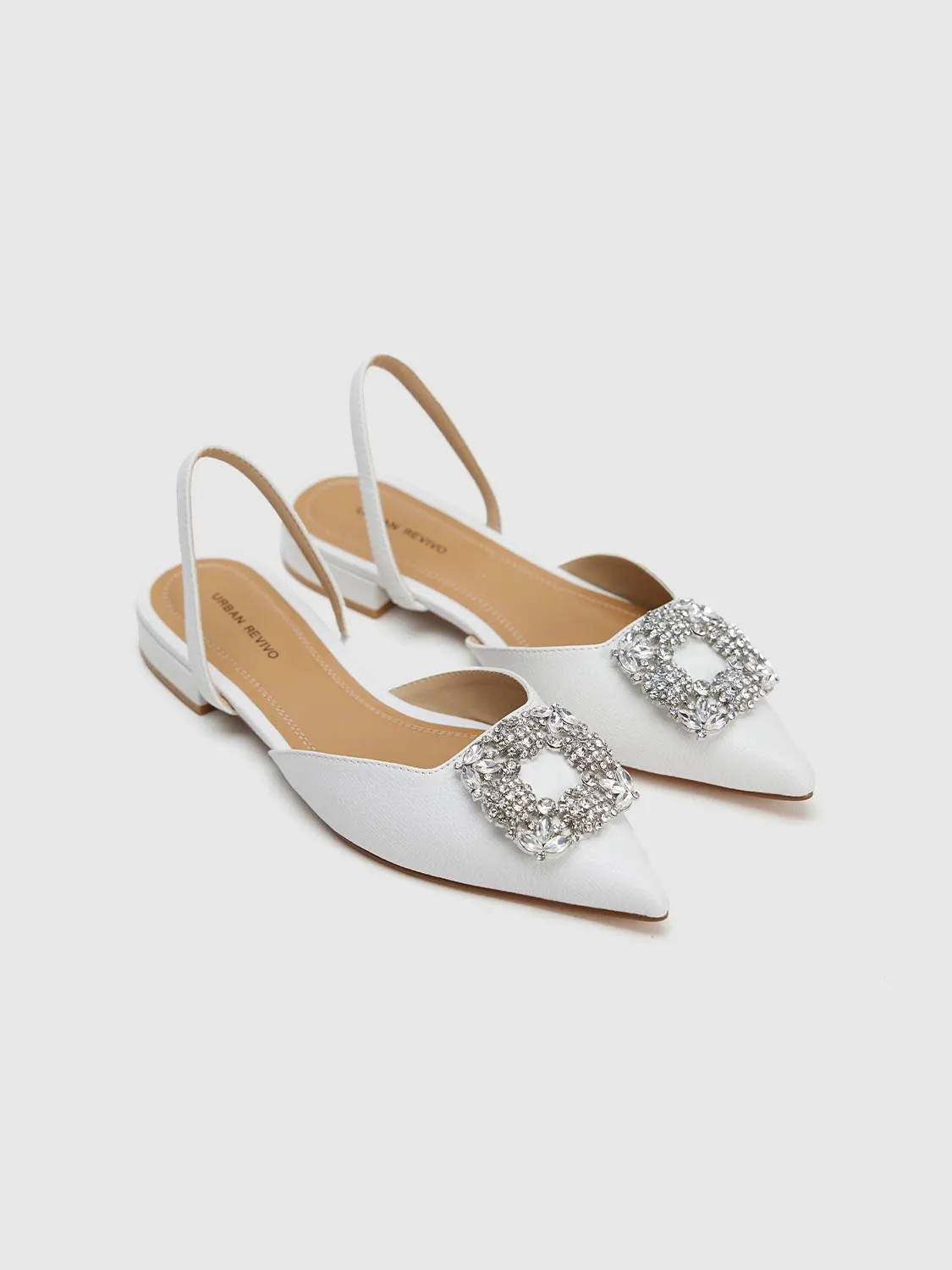 Slingbacks sold by Urban Revivo