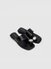 Slippers sold by Urban Revivo