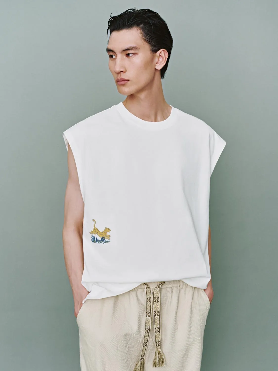 Tank Tops sold by Urban Revivo