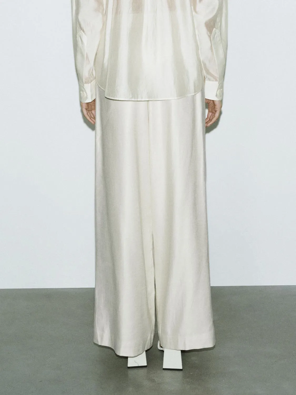 Wide-Leg Pants sold by Urban Revivo product image thumbnail 3