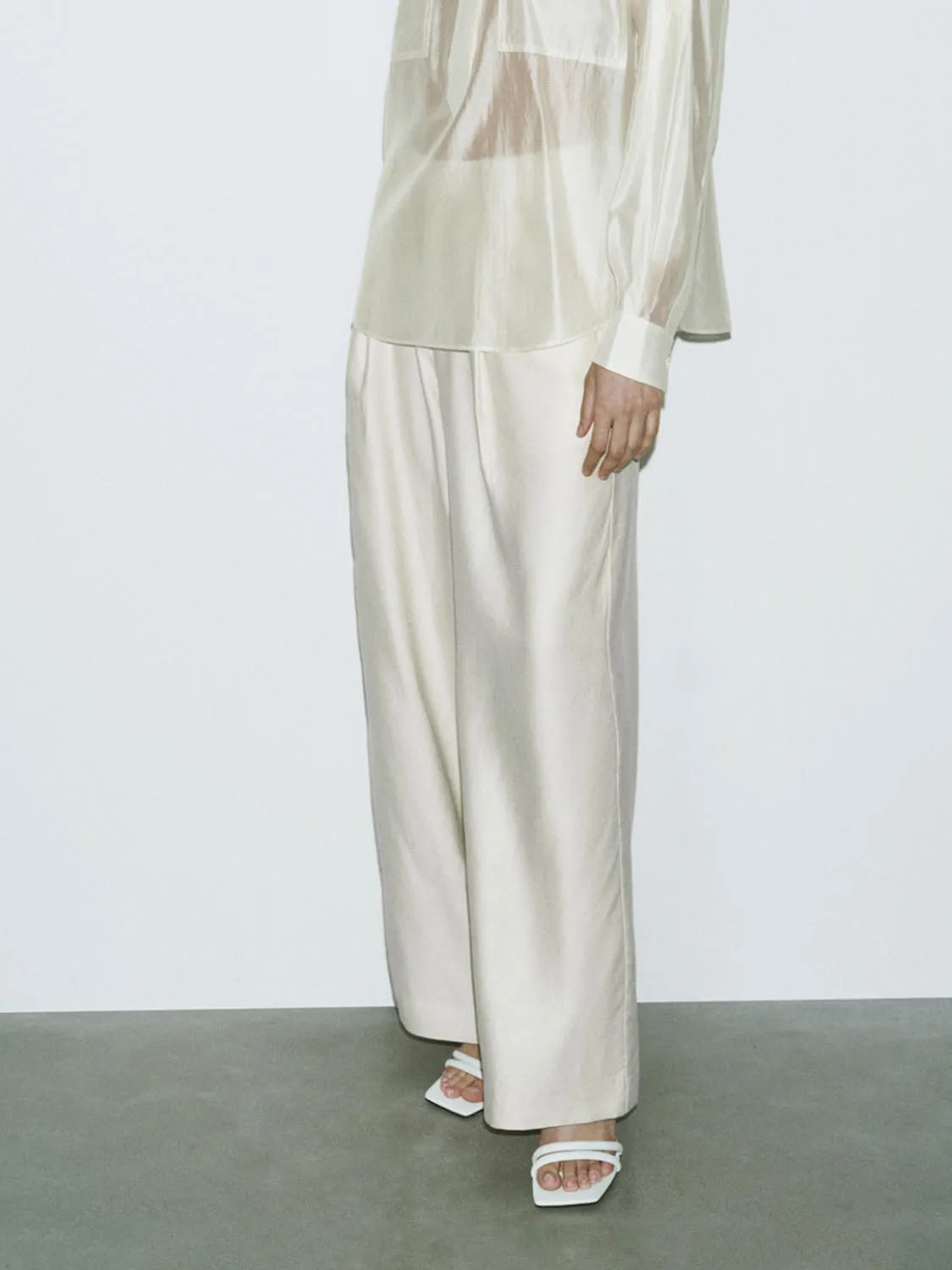 Wide-Leg Pants sold by Urban Revivo product image thumbnail 2