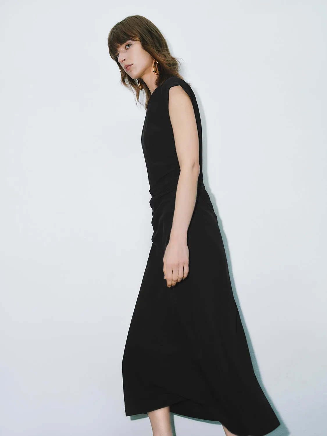 Sleeveless Skater Dresses sold by Urban Revivo product image thumbnail 2