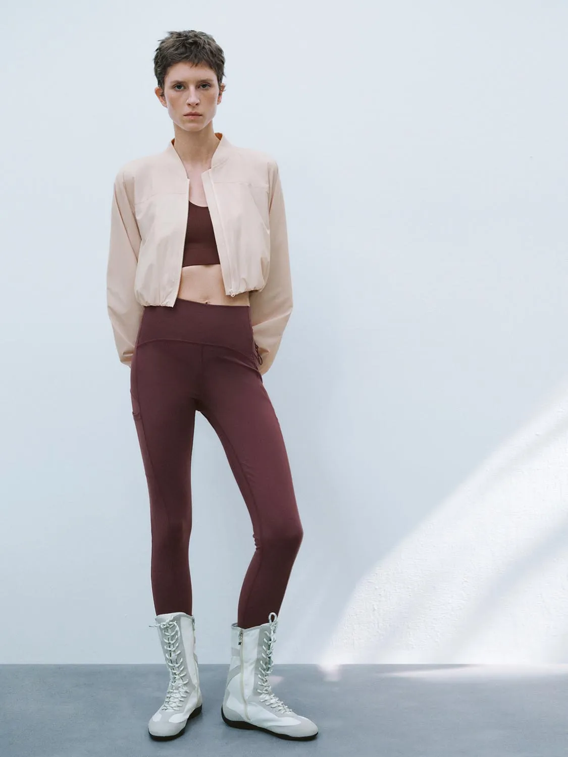 UV Resistant Cropped Jackets sold by Urban Revivo product image thumbnail 3