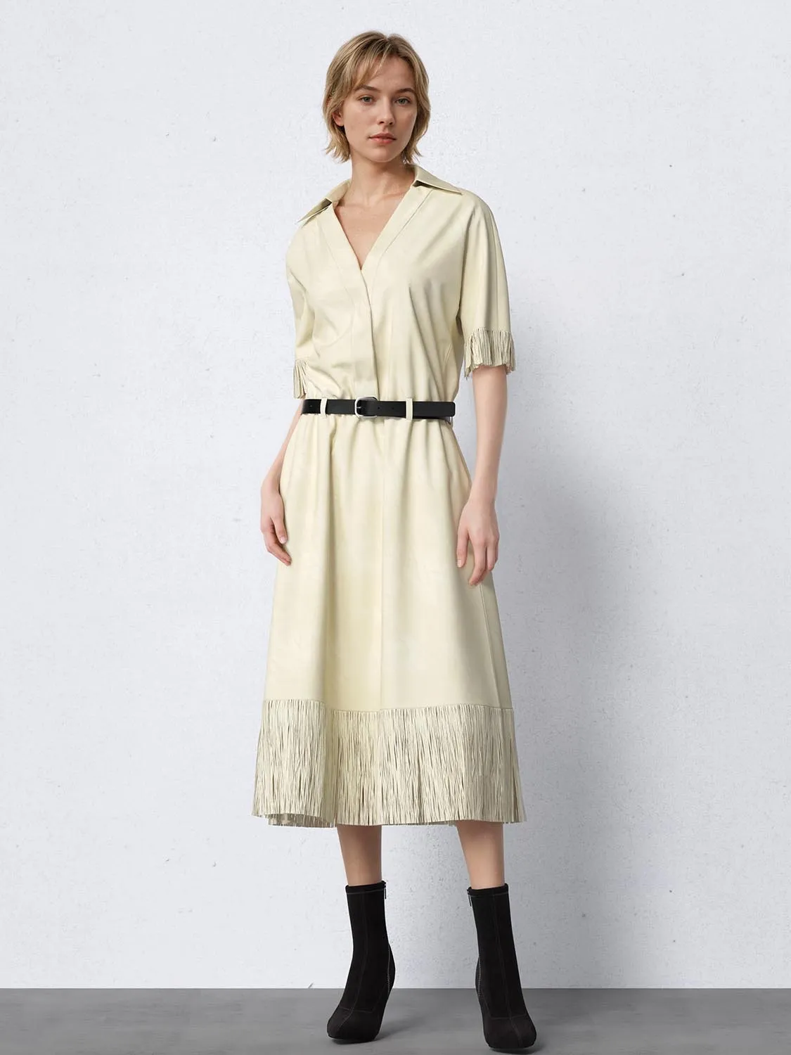 Tassel Hem Lapel V-Neck A-Line Dress sold by Urban Revivo product image thumbnail 2