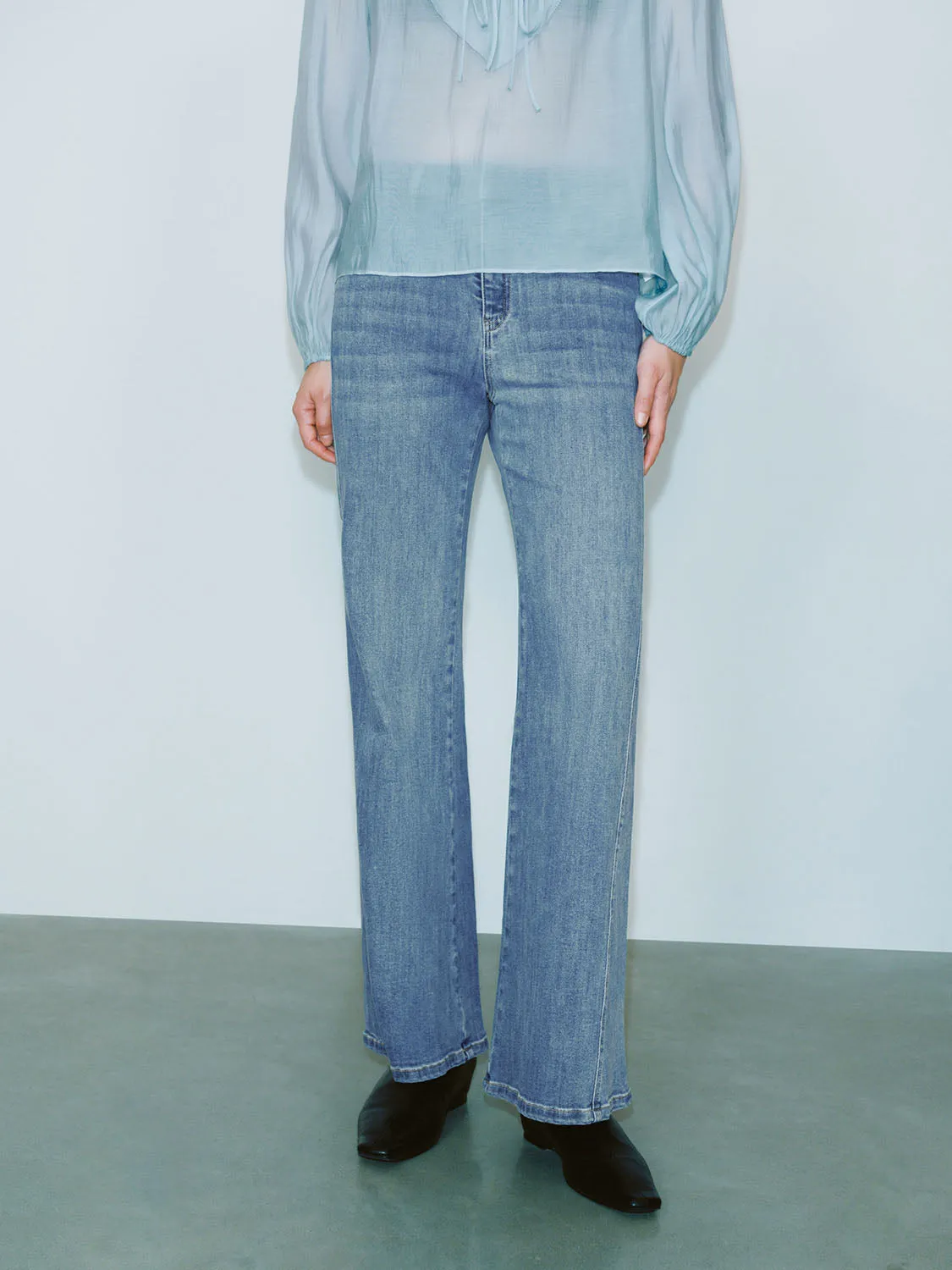 Skinny Denim Jeans sold by Urban Revivo product image thumbnail 2