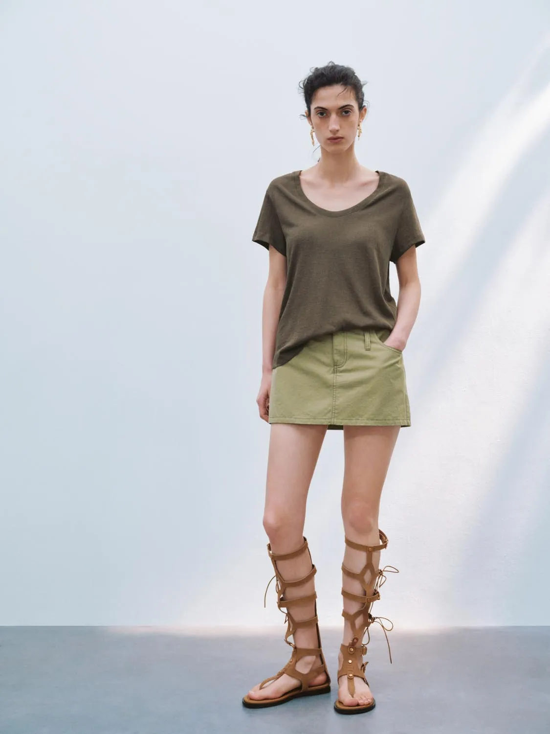 Short Sleeve Shirts sold by Urban Revivo product image thumbnail 4