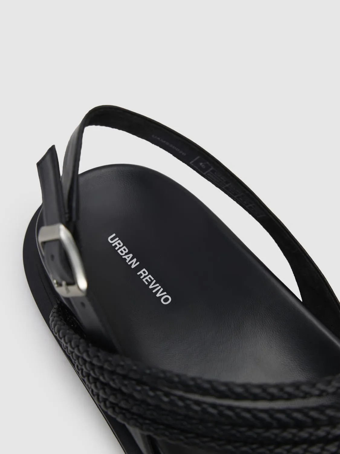 Sandals sold by Urban Revivo product image thumbnail 5