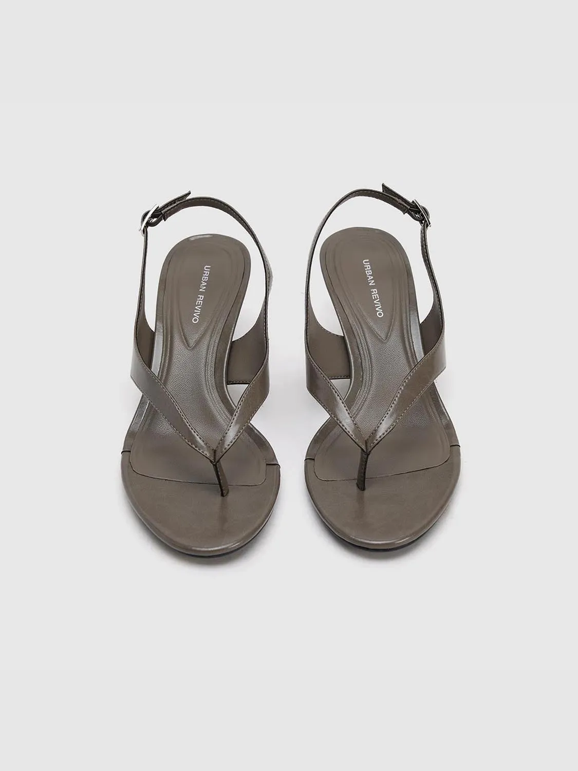 Sandals sold by Urban Revivo product image thumbnail 4