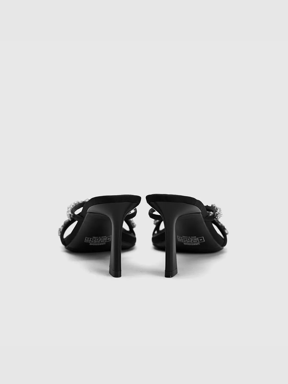 Sandals sold by Urban Revivo product image thumbnail 4