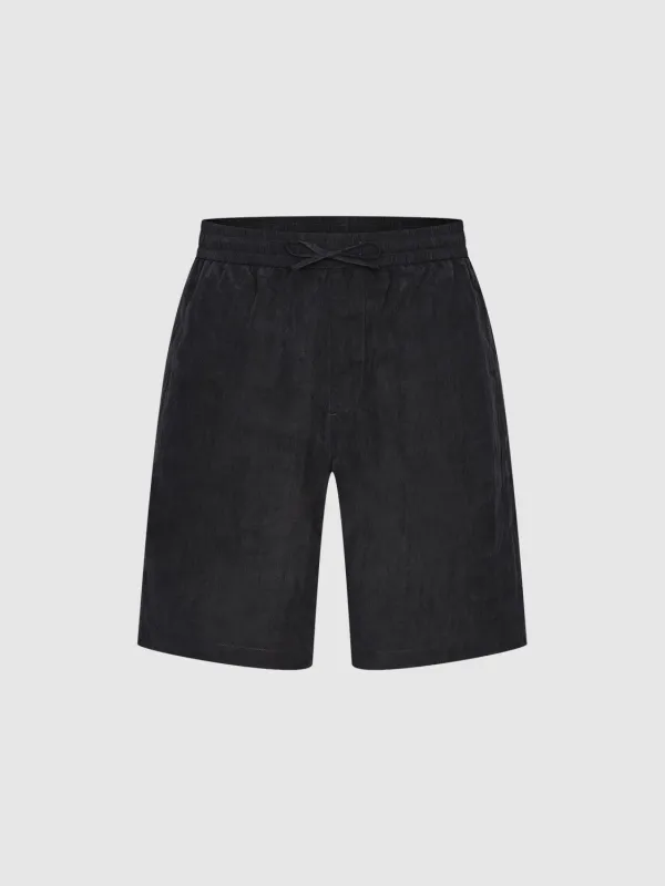 Shorts sold by Urban Revivo