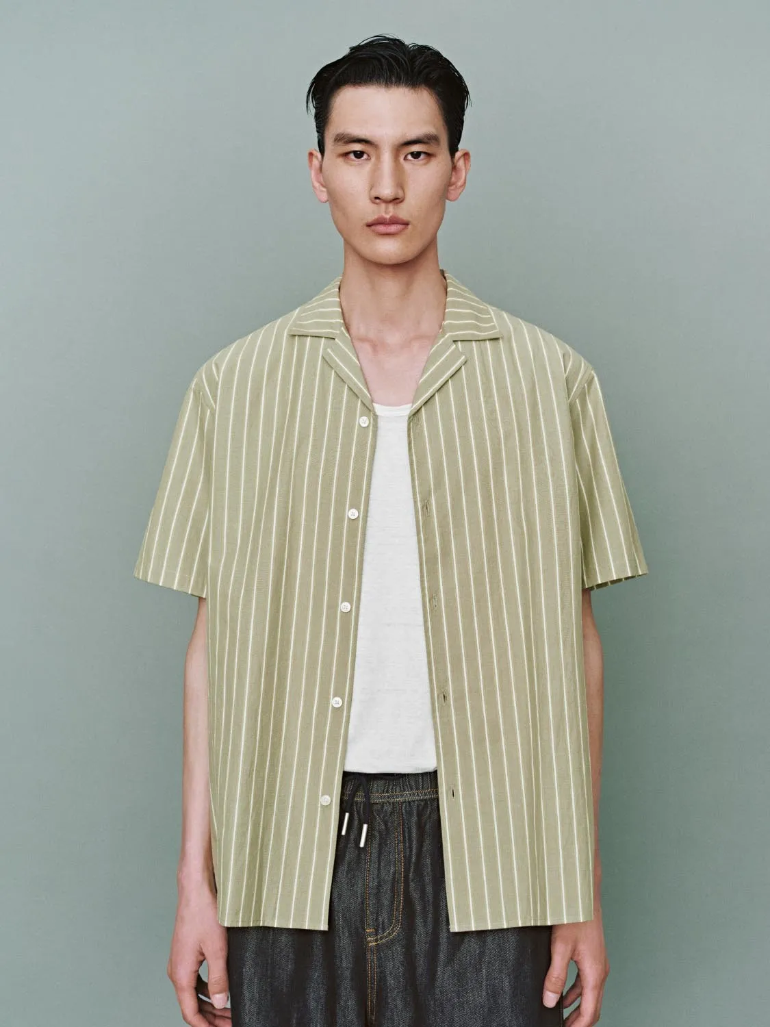 Short Sleeve Shirts sold by Urban Revivo