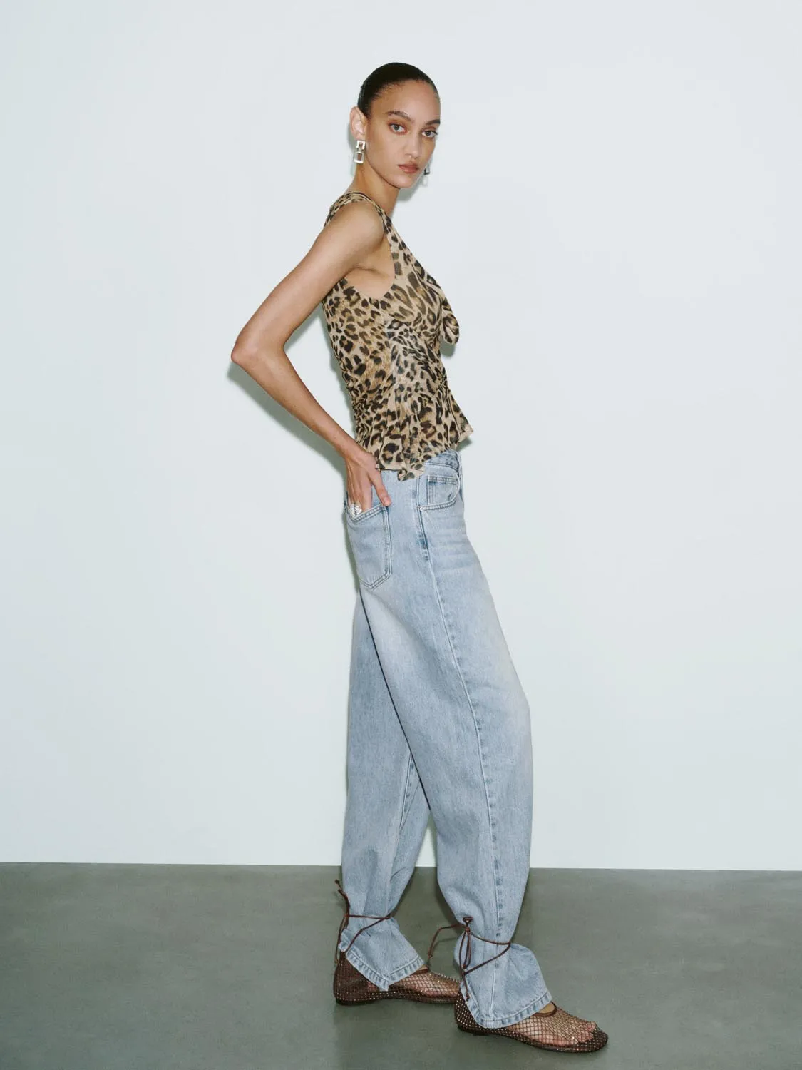 Denim Jeans sold by Urban Revivo product image thumbnail 5