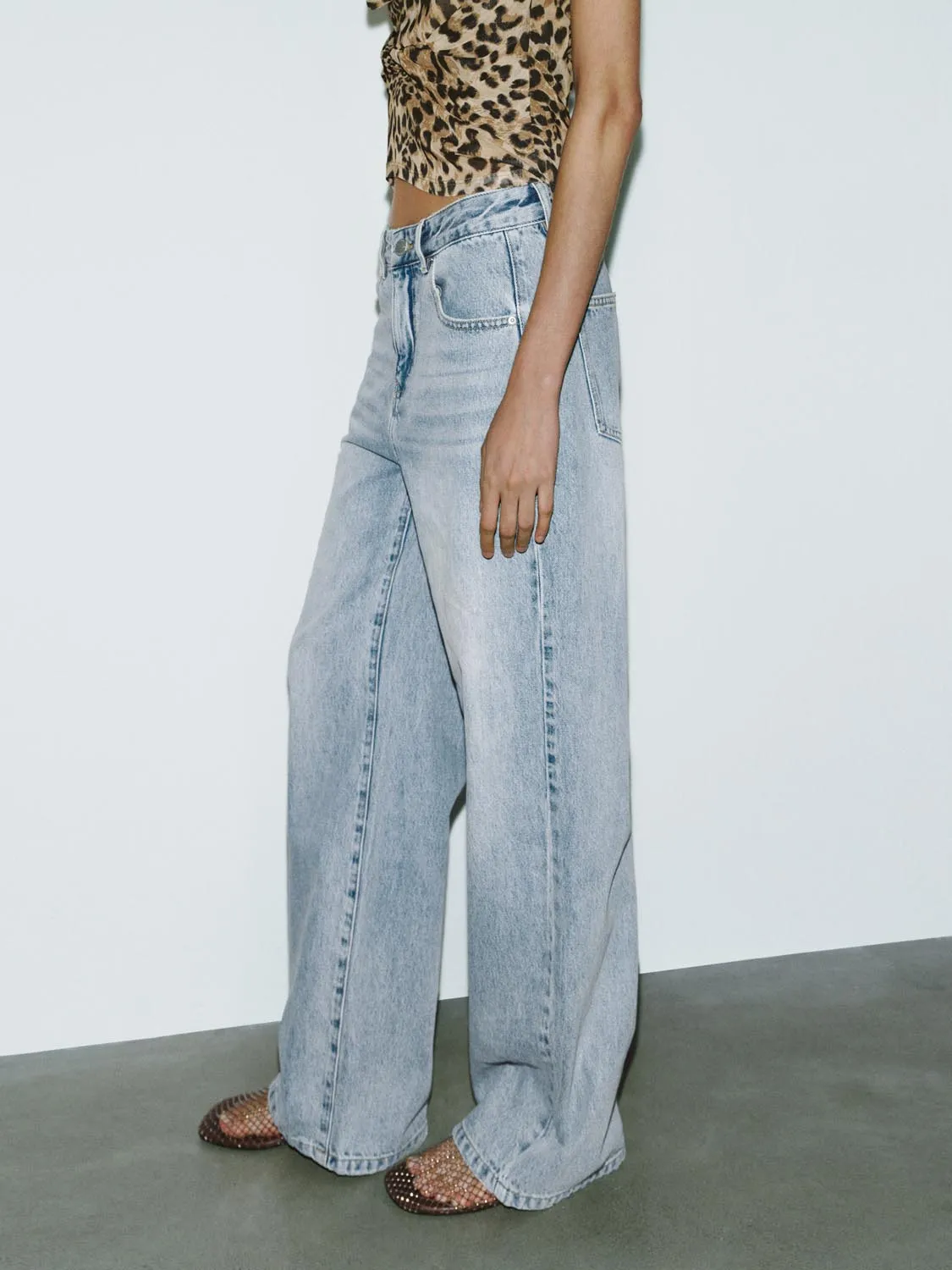 Denim Jeans sold by Urban Revivo product image thumbnail 3