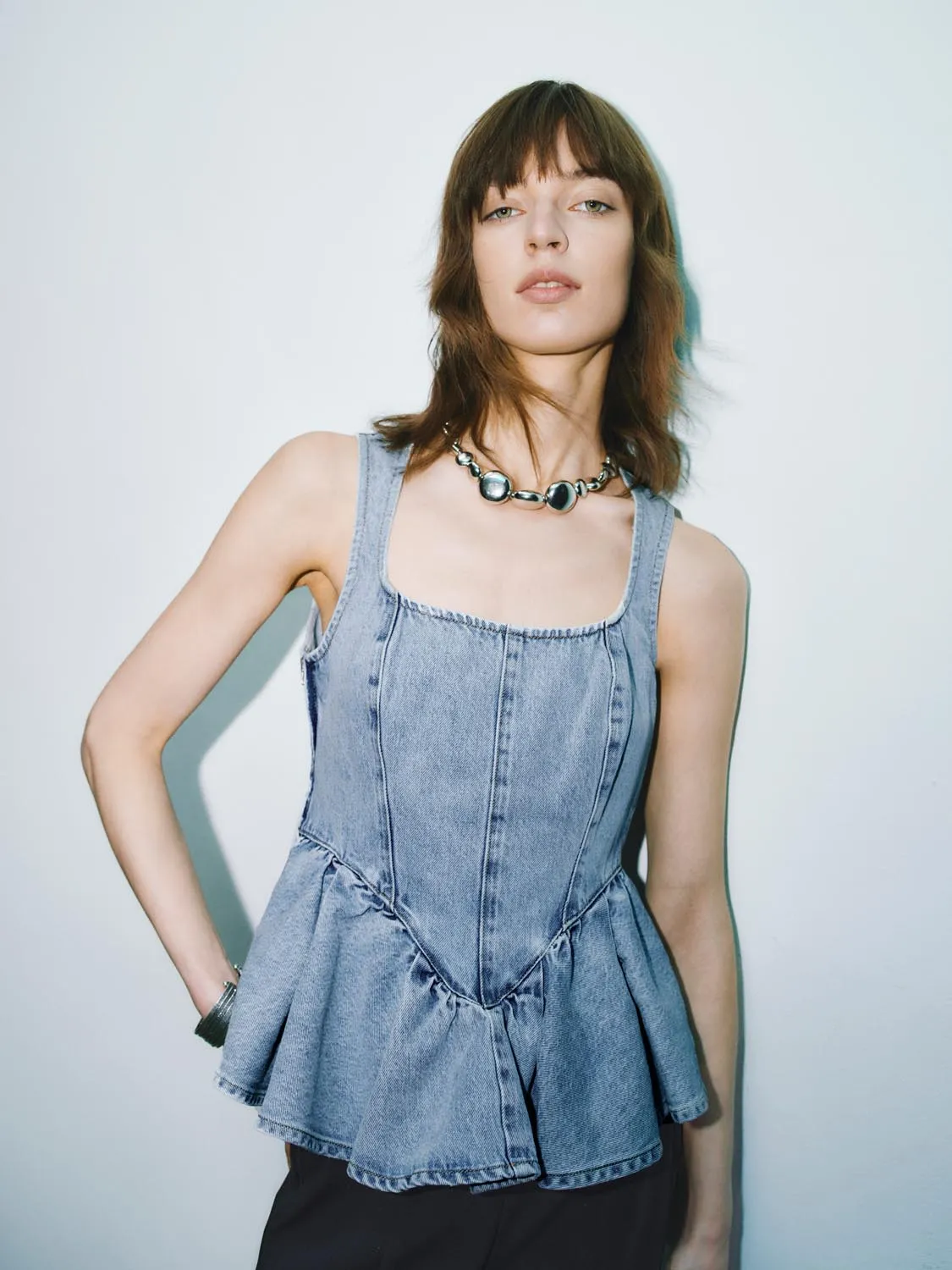 Sleeveless Denim Shirts sold by Urban Revivo product image thumbnail 2