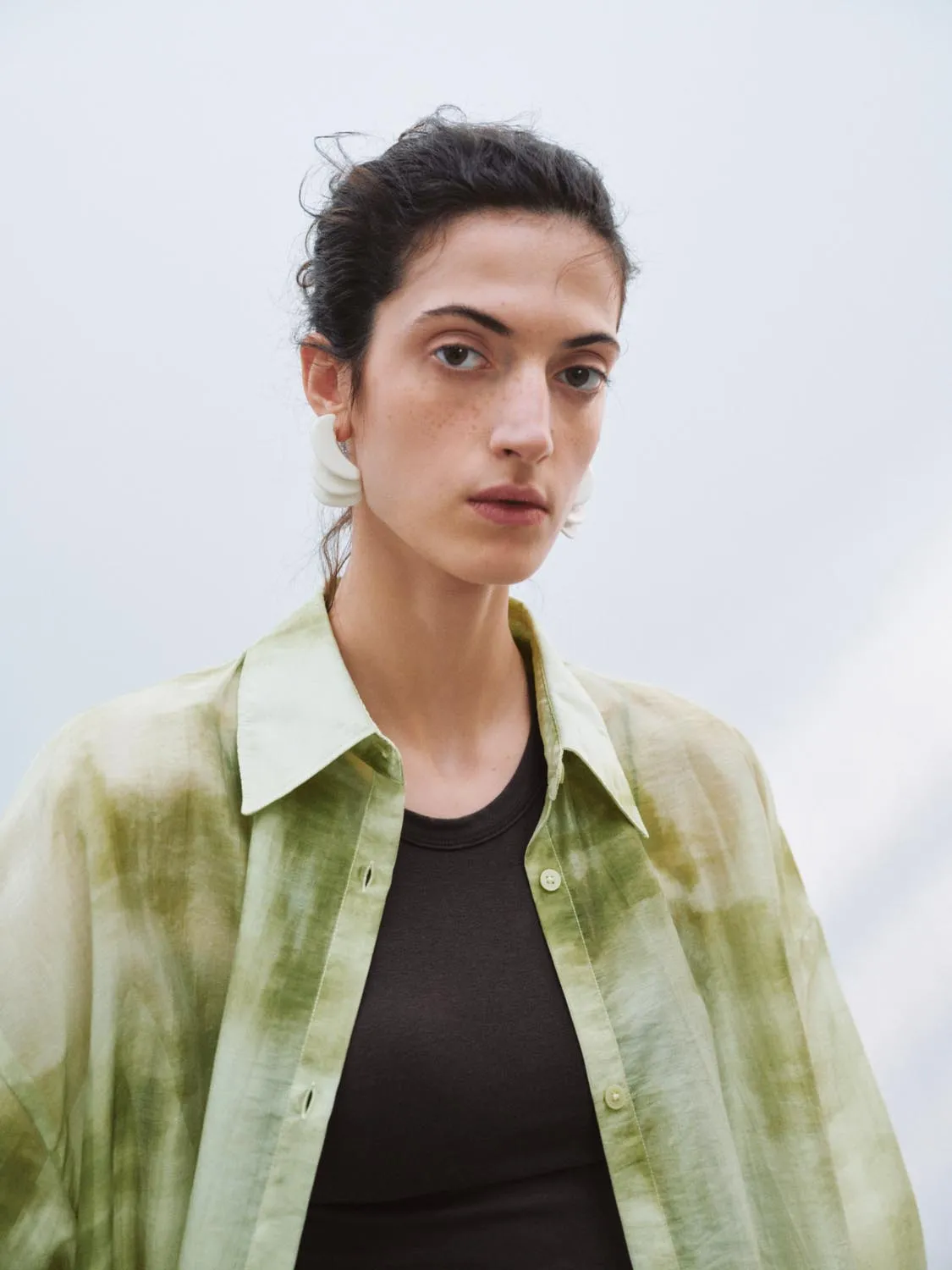 Long Sleeve Shirts sold by Urban Revivo product image thumbnail 3