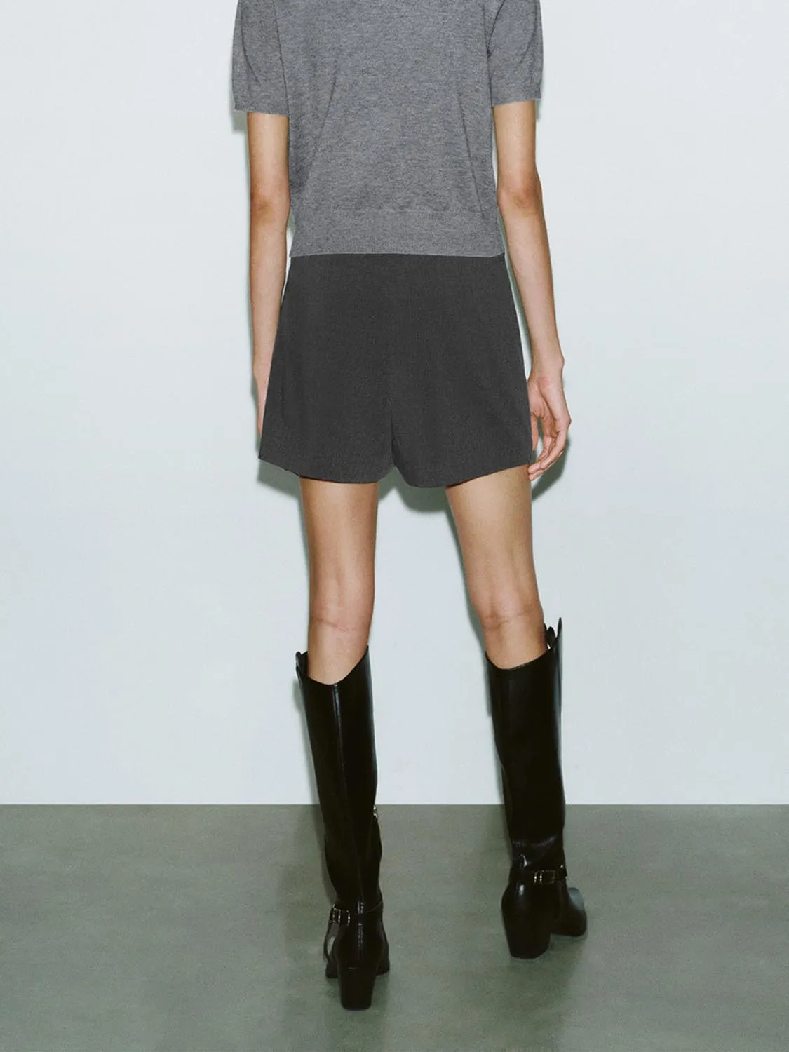 Shorts sold by Urban Revivo product image thumbnail 3