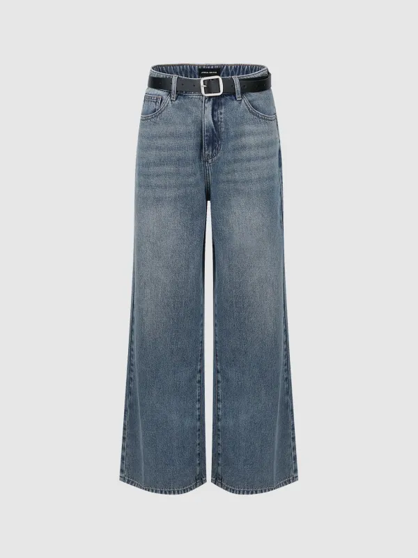 Denim Jeans sold by Urban Revivo