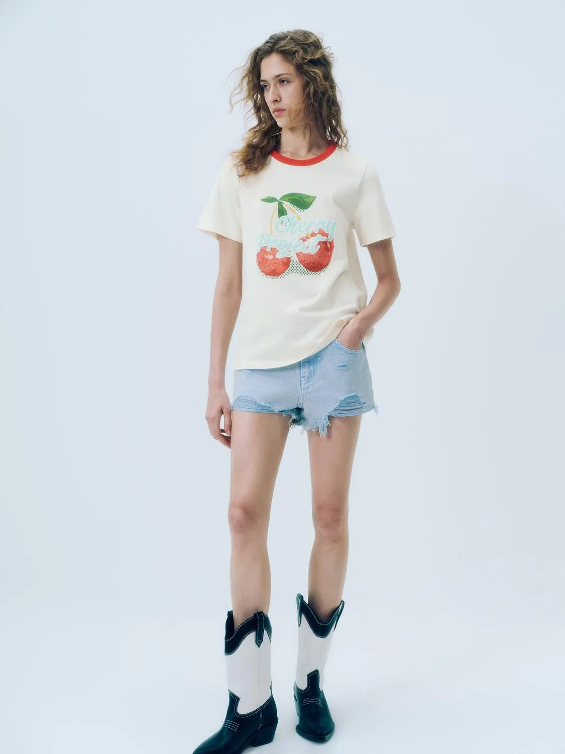 Short Sleeve T-Shirts sold by Urban Revivo product image thumbnail 4