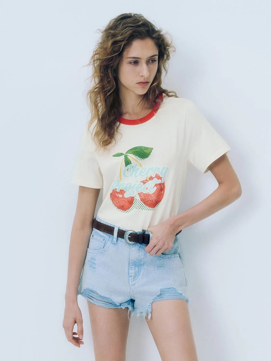 Short Sleeve T-Shirts sold by Urban Revivo