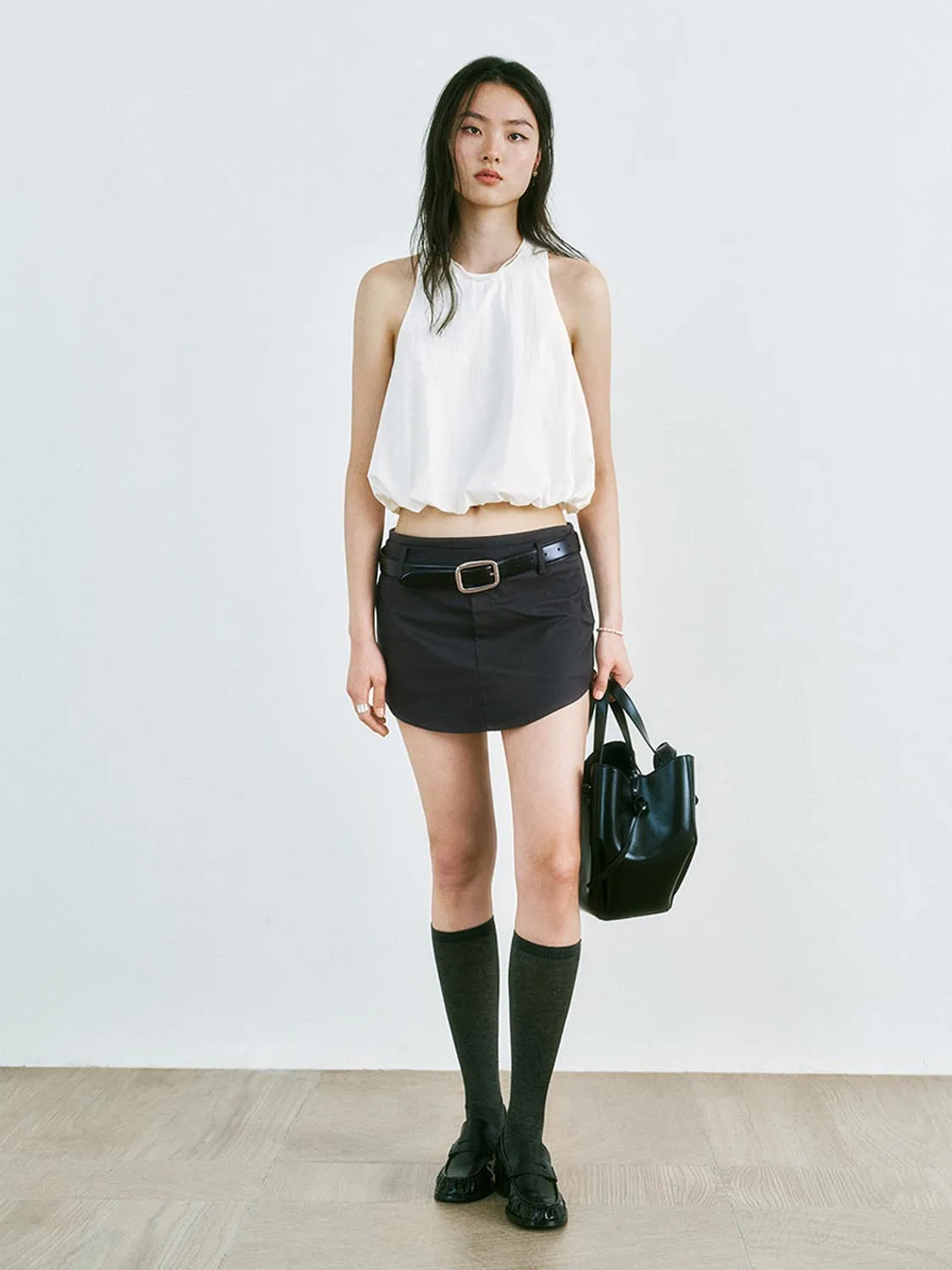 Overhead Sleeveless Shirts sold by Urban Revivo product image thumbnail 4