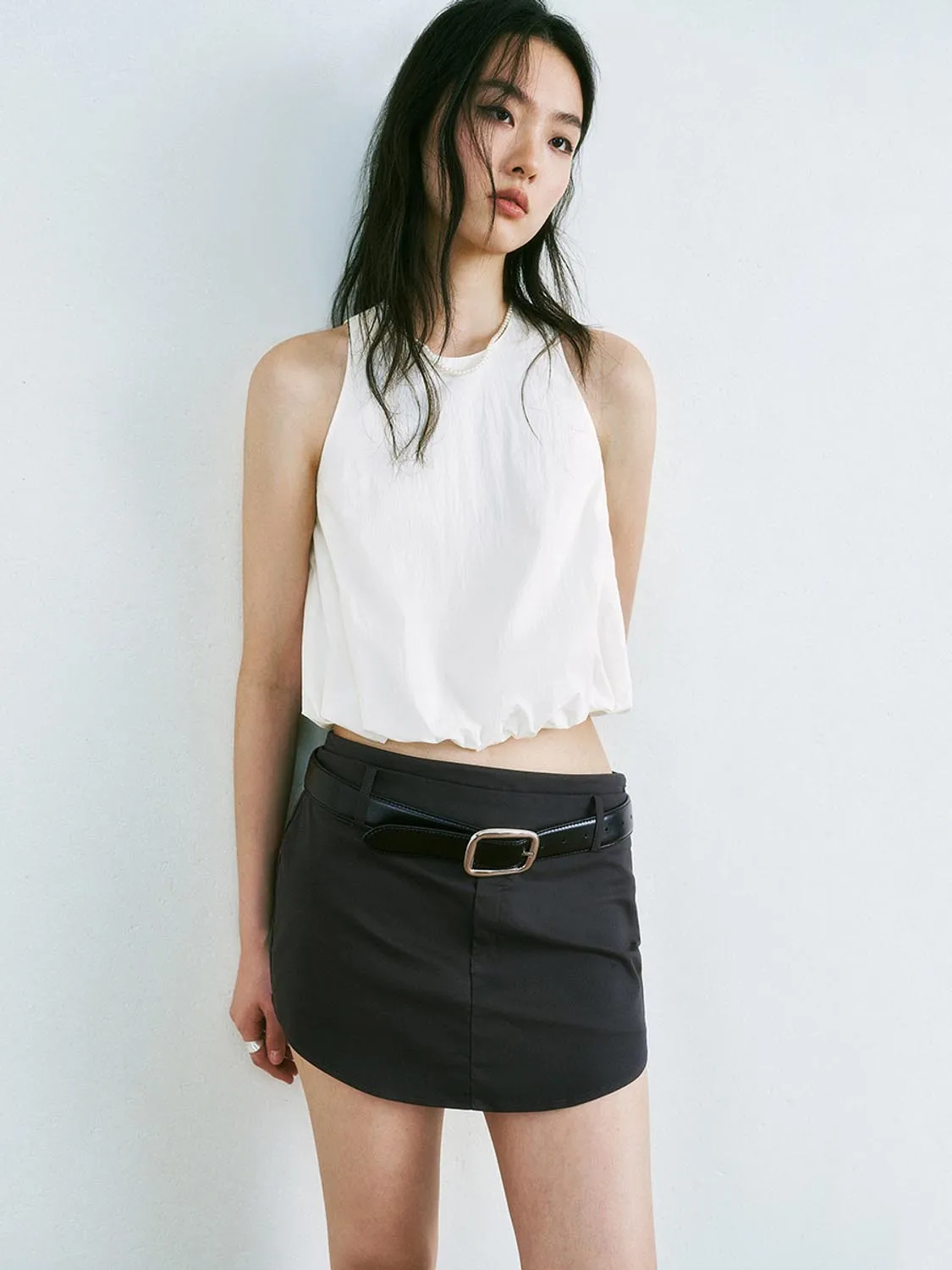 Overhead Sleeveless Shirts sold by Urban Revivo product image thumbnail 3