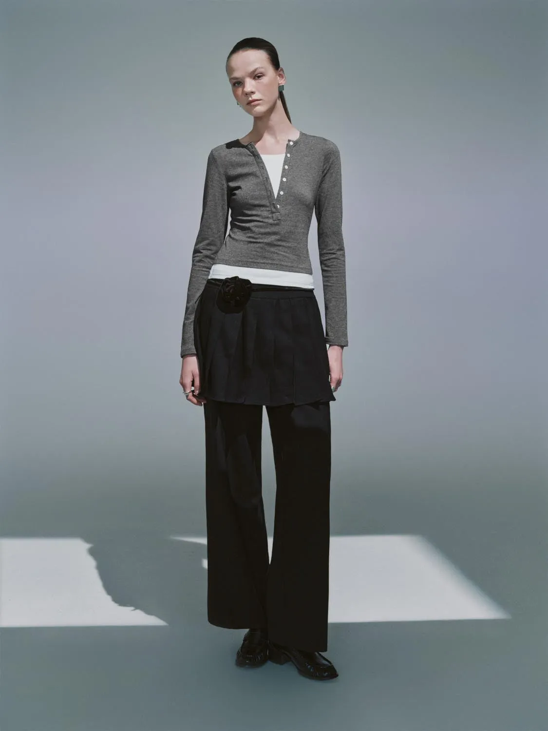 Button Half Placket T-Shirts sold by Urban Revivo product image thumbnail 4