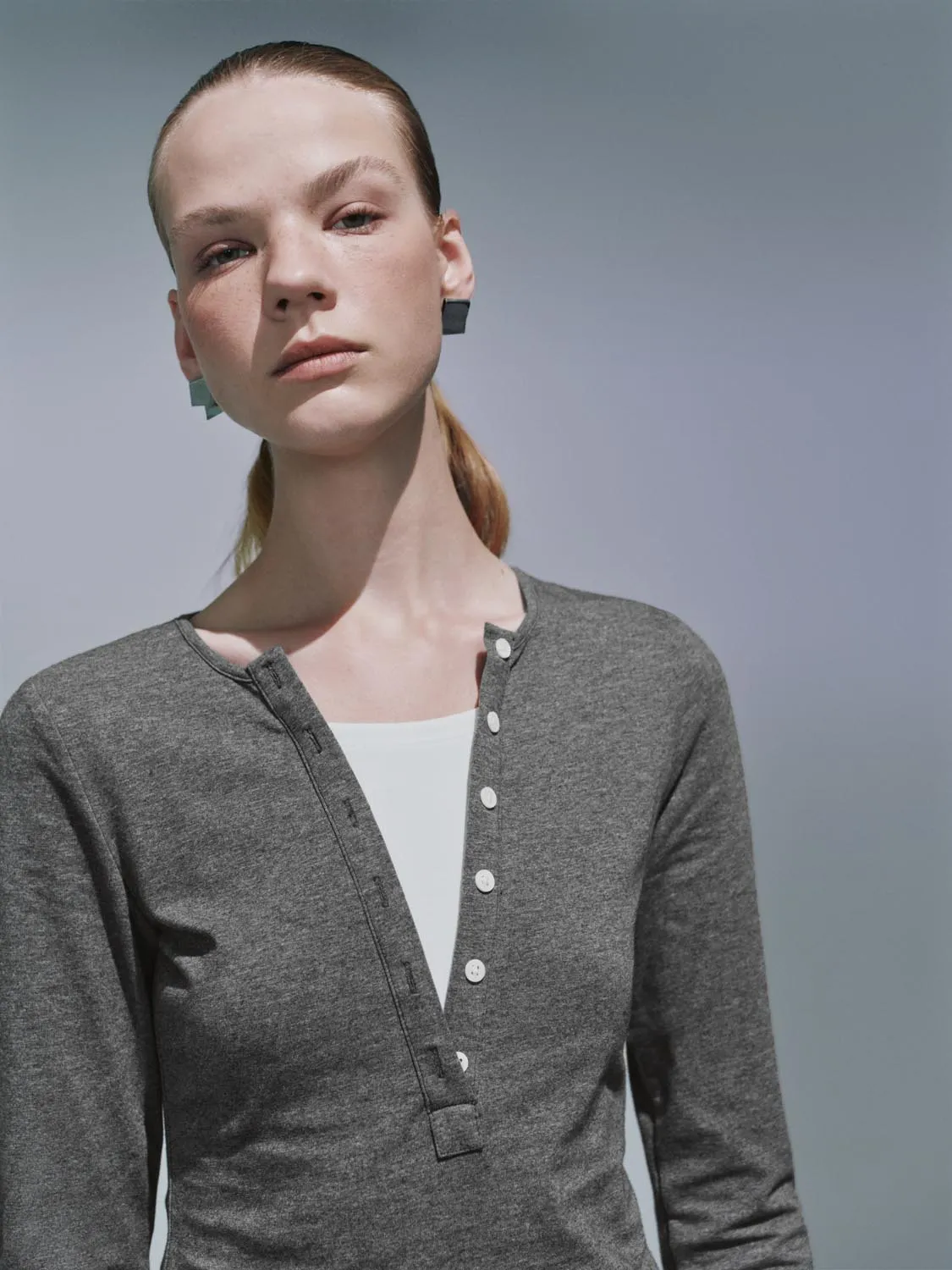 Button Half Placket T-Shirts sold by Urban Revivo product image thumbnail 3