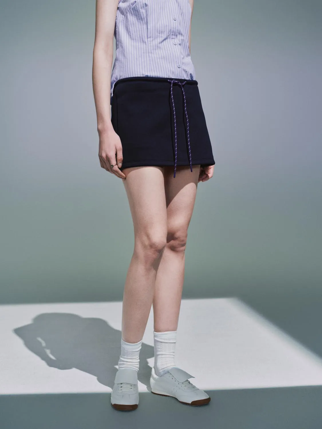 Mini Straight Skirts sold by Urban Revivo product image thumbnail 3