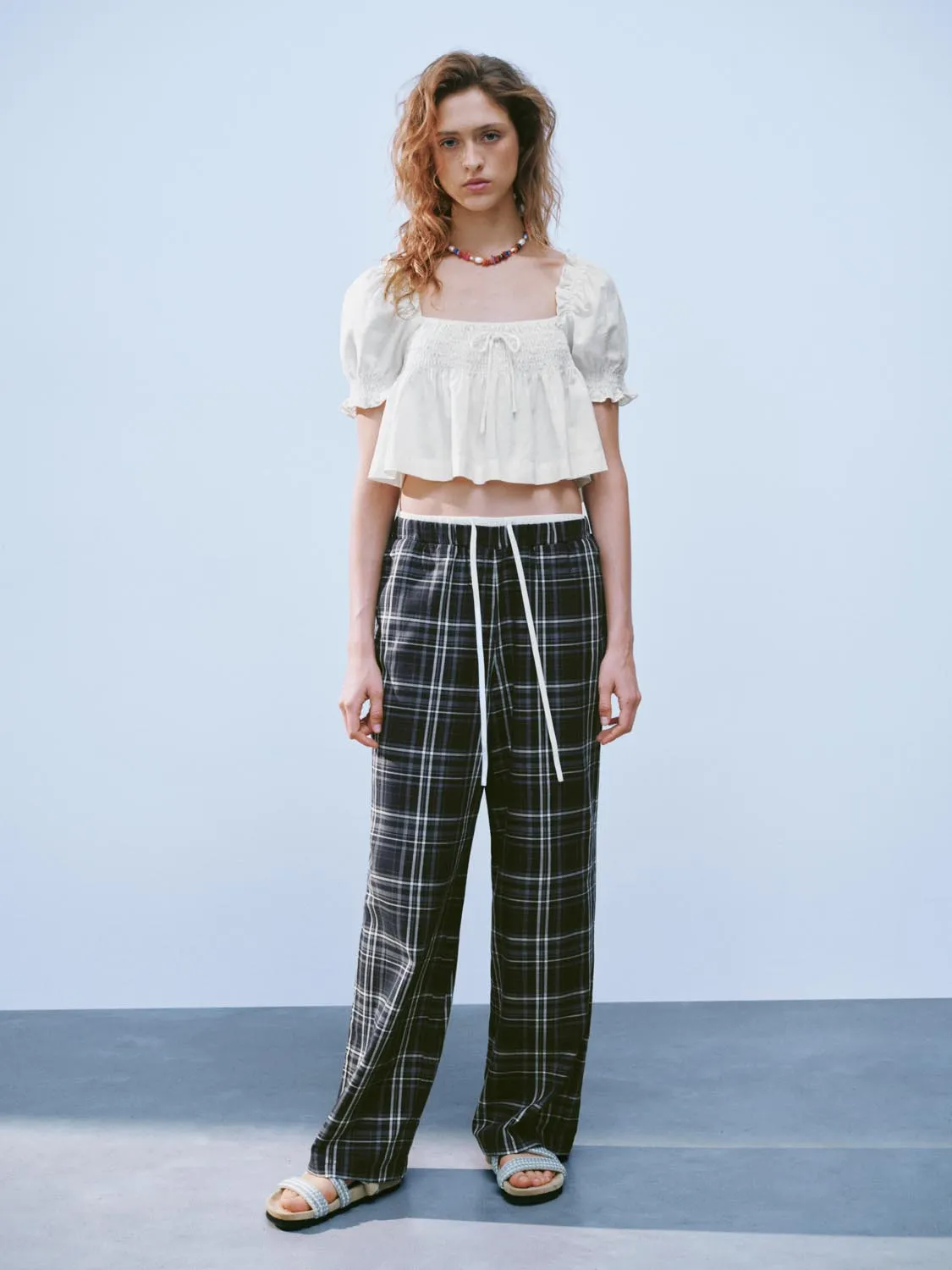 Plaid Straight Pants sold by Urban Revivo product image thumbnail 4