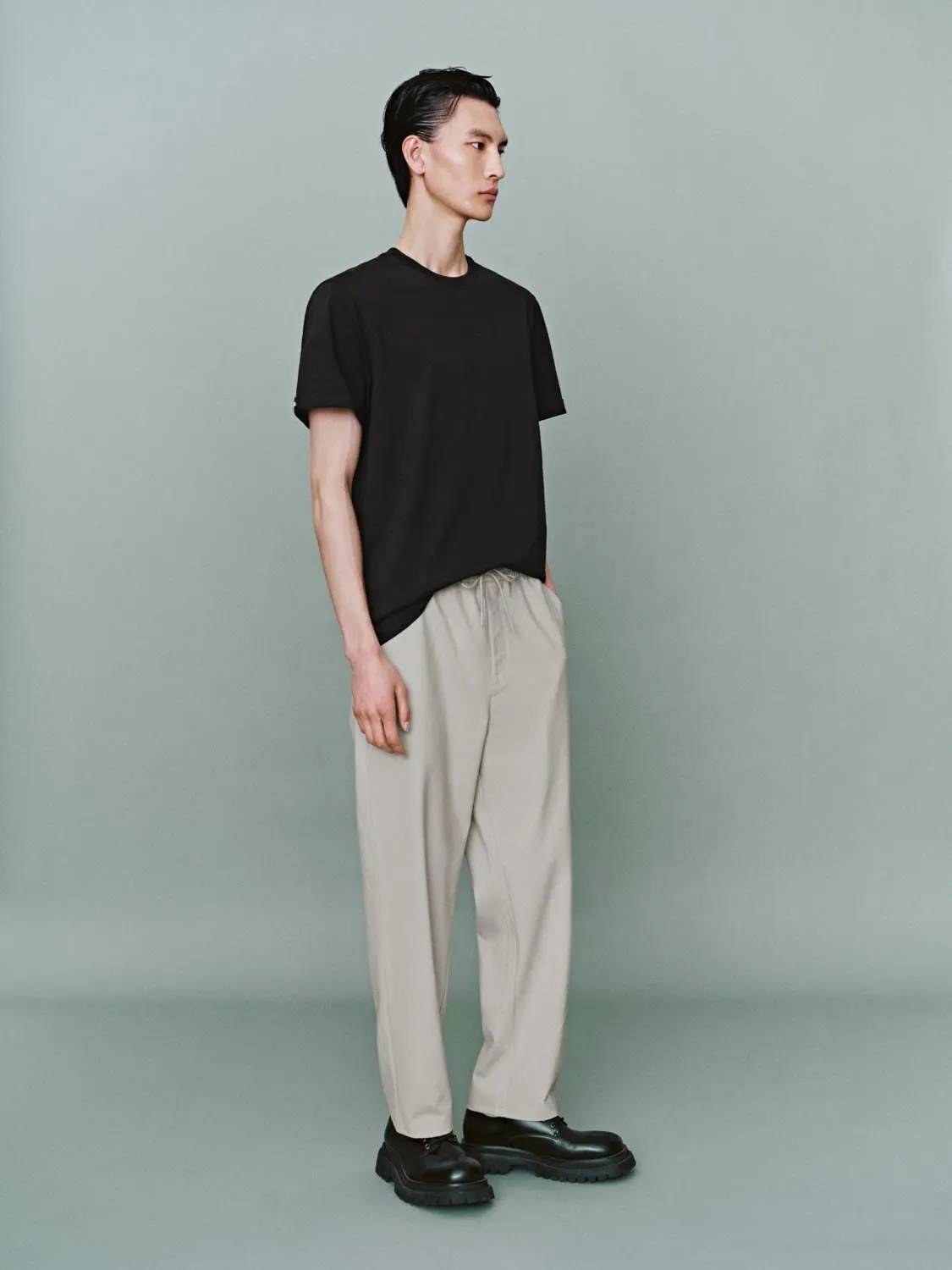 Carrot Fit Pants sold by Urban Revivo product image thumbnail 5