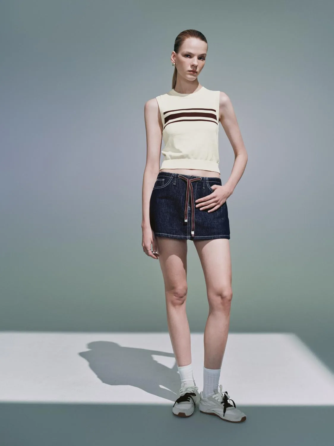 Knitted Vests sold by Urban Revivo product image thumbnail 4