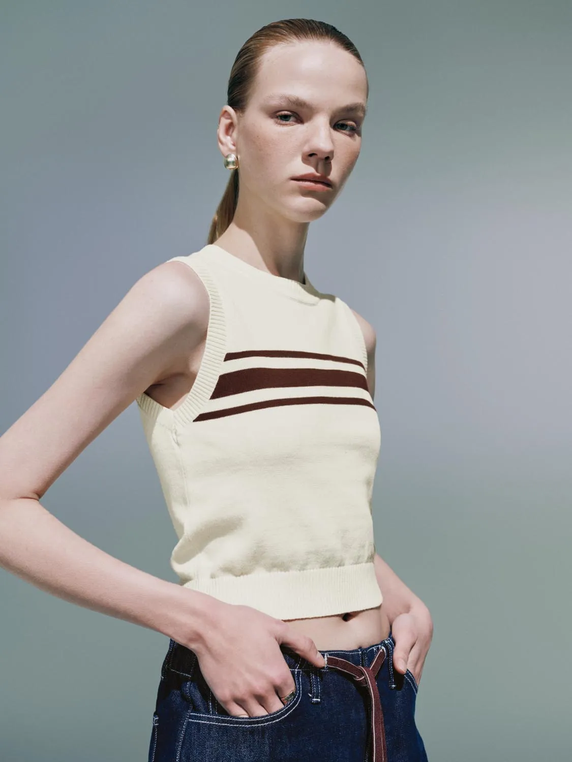 Knitted Vests sold by Urban Revivo product image thumbnail 2