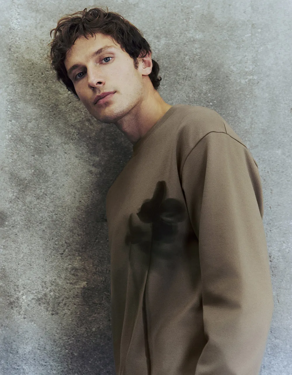 Printed Loose Straight T-Shirt sold by Urban Revivo product image thumbnail 4