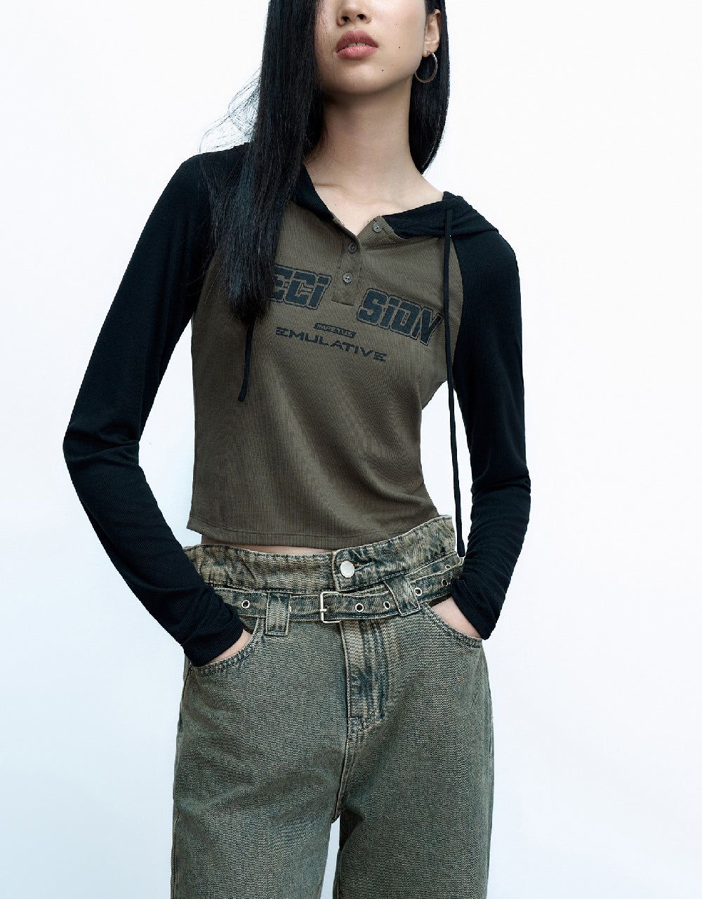 Raglan Sleeve Hooded T-Shirt sold by Urban Revivo product image thumbnail 2