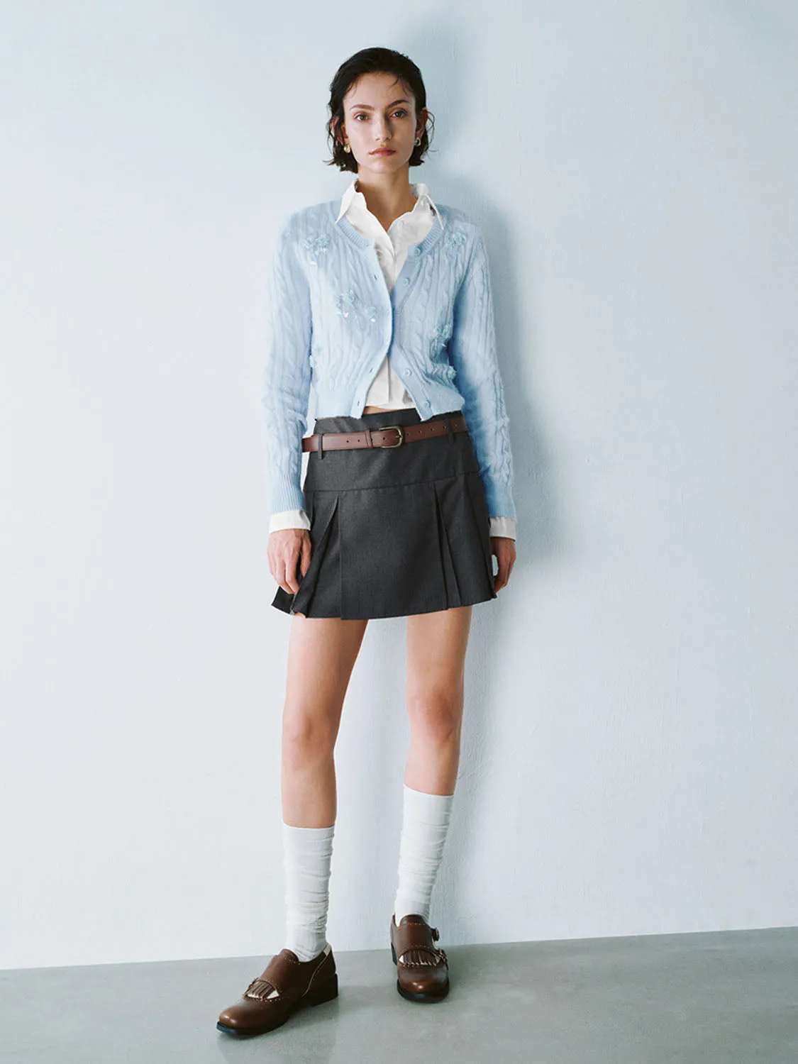 Flower Decor Knitted Cardigans sold by Urban Revivo product image thumbnail 4