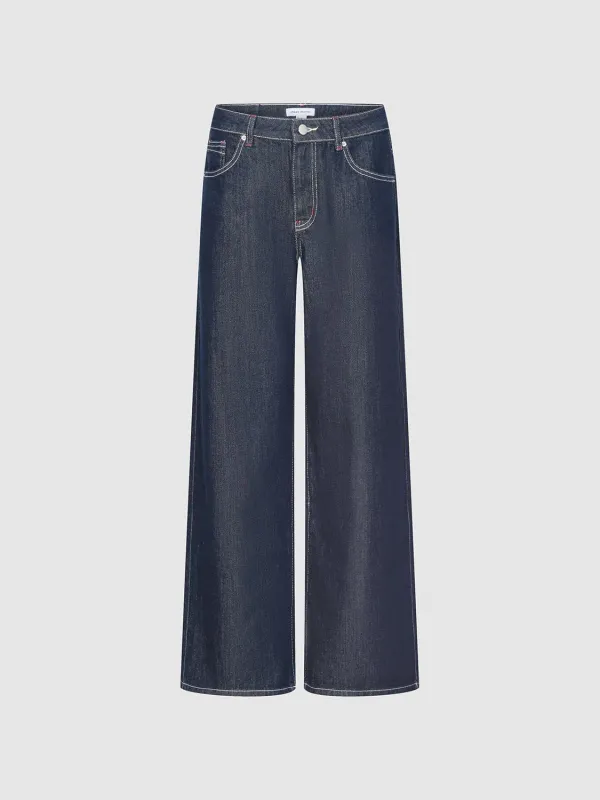 Denim Jeans sold by Urban Revivo