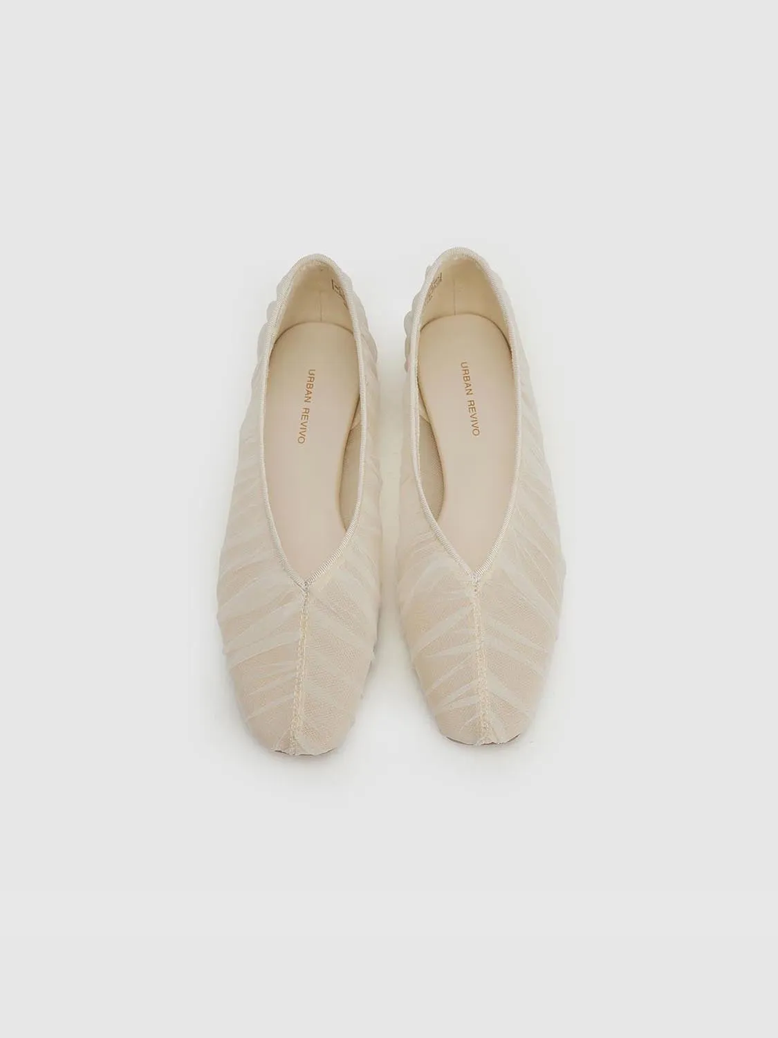 Pumps sold by Urban Revivo product image thumbnail 4