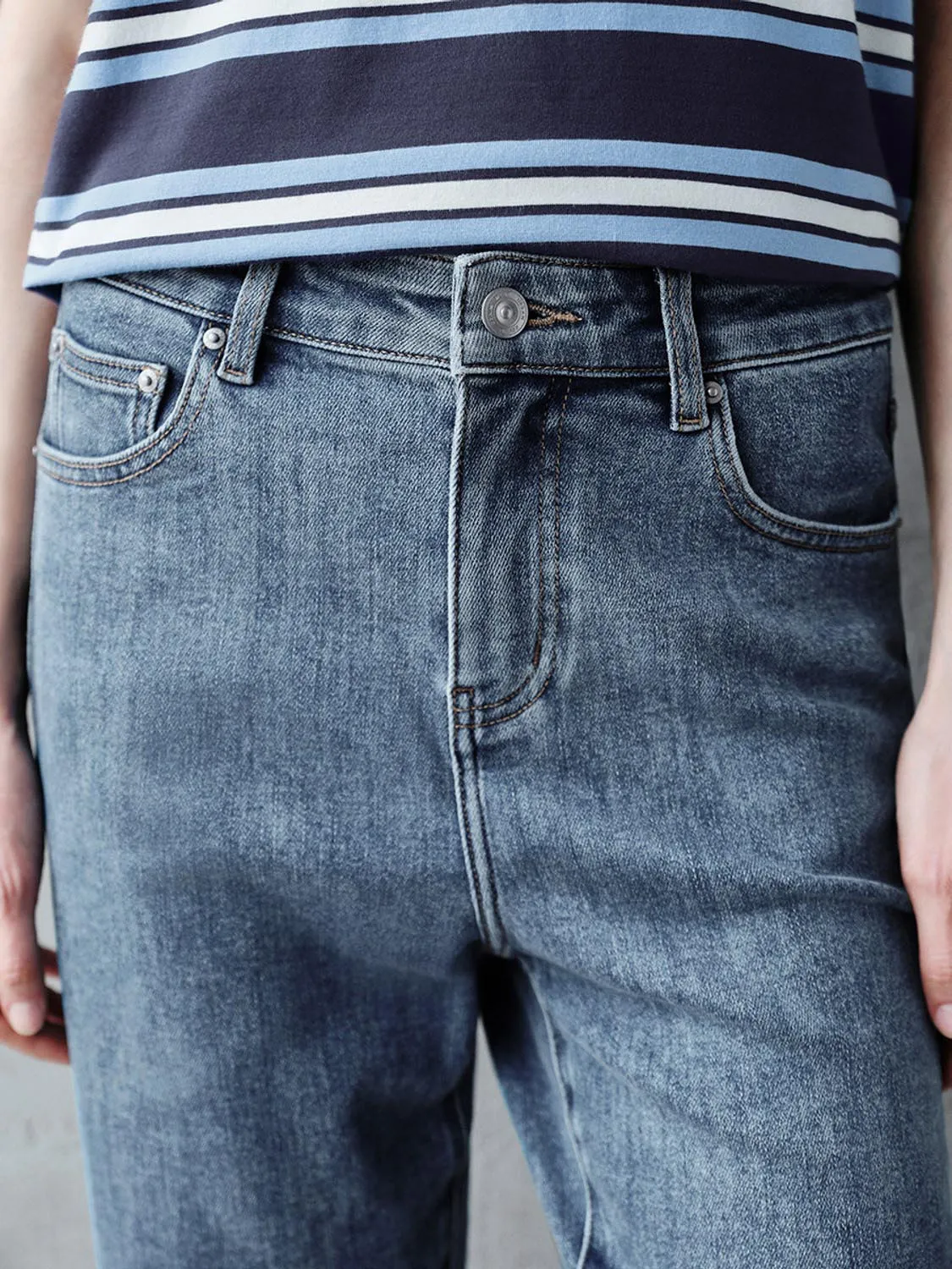 Denim Shorts sold by Urban Revivo product image thumbnail 4