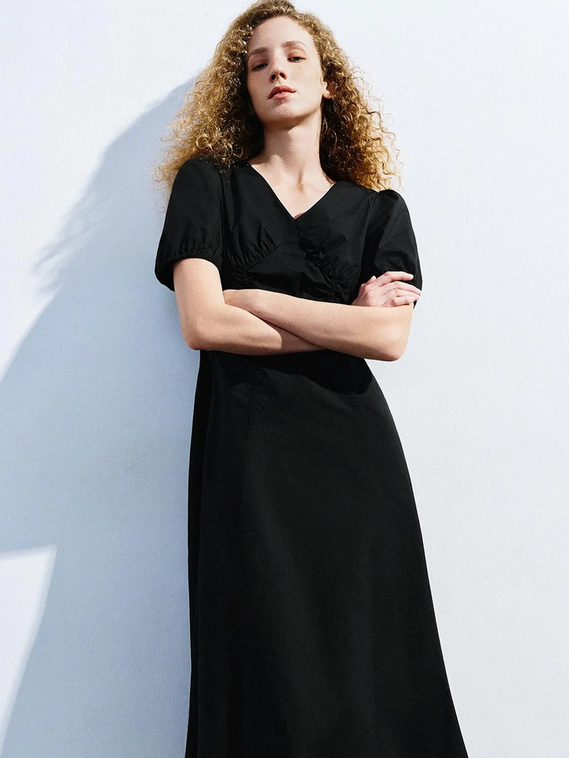 V-Neck Skater Dresses sold by Urban Revivo product image thumbnail 3