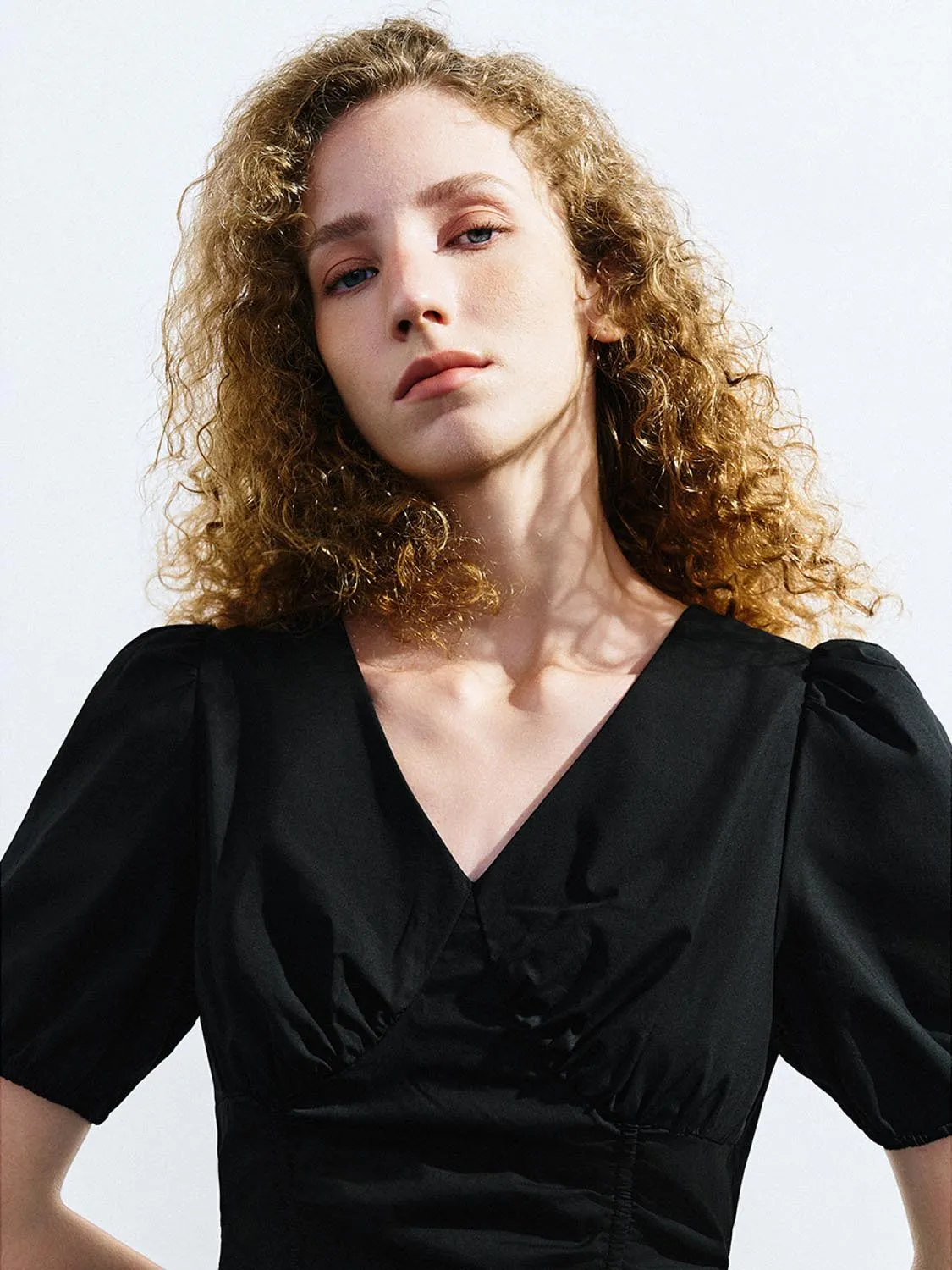 V-Neck Skater Dresses sold by Urban Revivo product image thumbnail 5