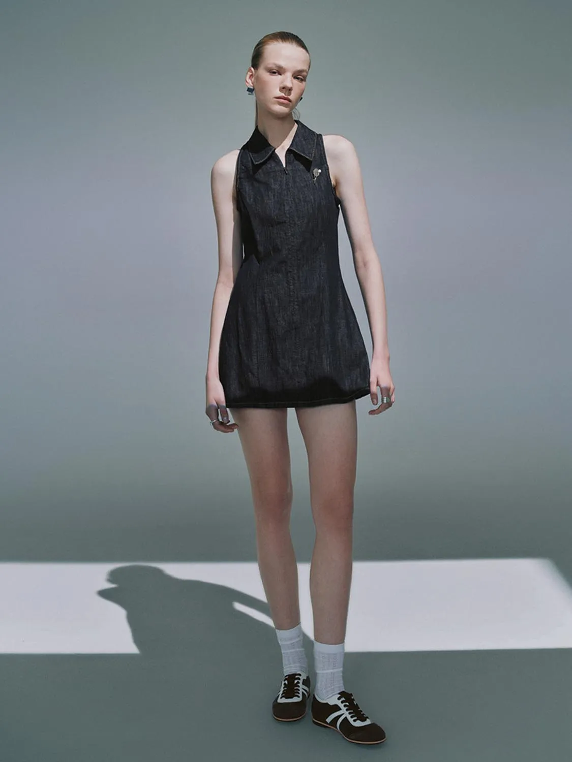 Sleeveless Shirt Collar Denim Dresses sold by Urban Revivo product image thumbnail 4