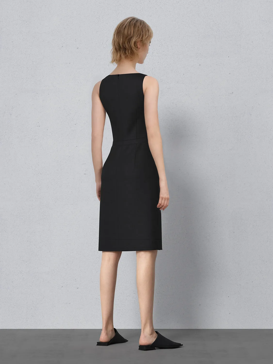 Asymmetrical One Shoulder Skinny-Fit Dresses sold by Urban Revivo product image thumbnail 3