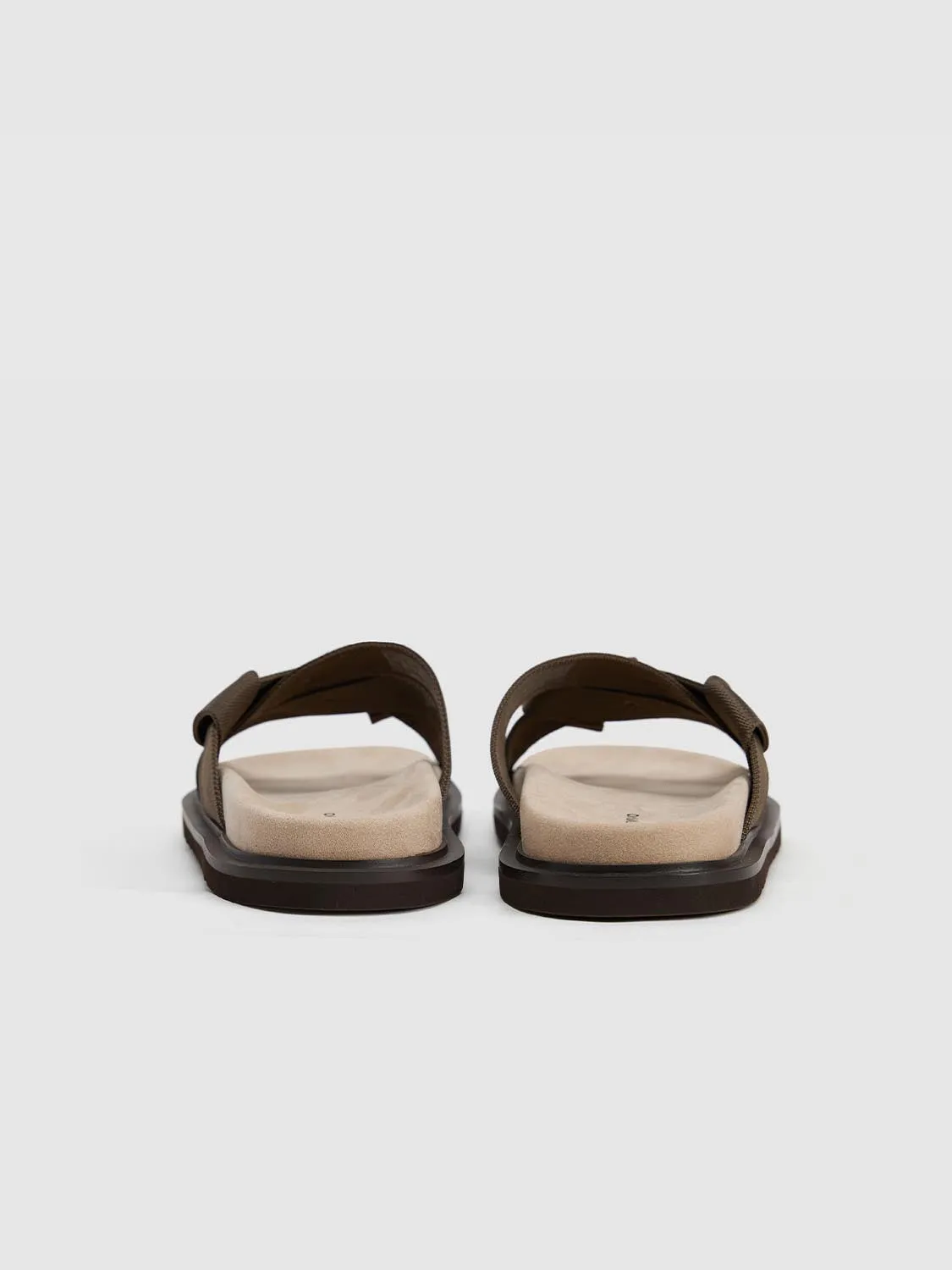 Slippers sold by Urban Revivo product image thumbnail 3
