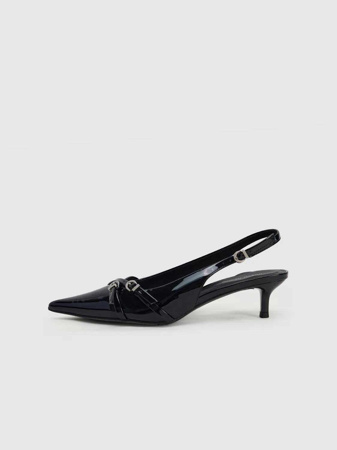 Pointed Toe Slingbacks sold by Urban Revivo product image thumbnail 2