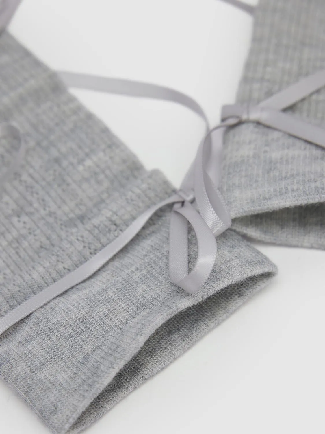 Socks sold by Urban Revivo product image thumbnail 4