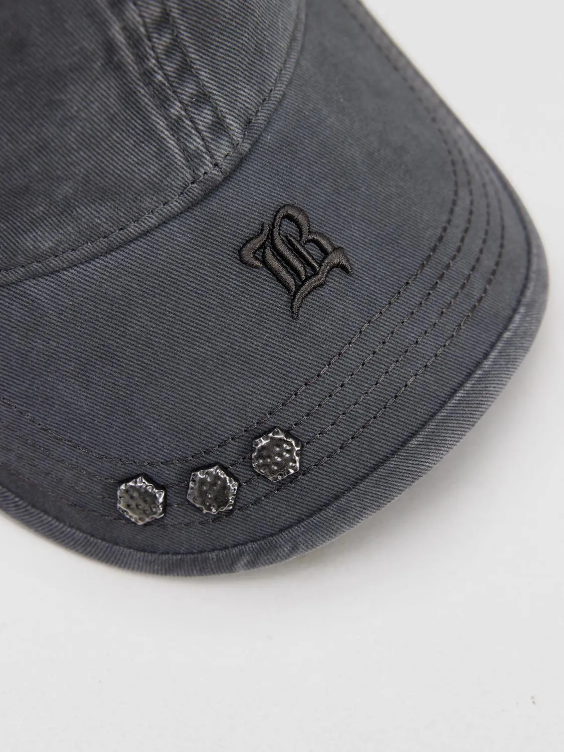 Baseball Caps sold by Urban Revivo product image thumbnail 5